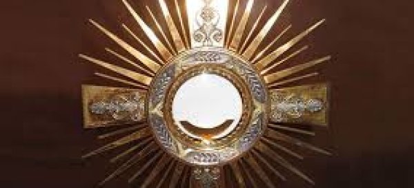 Szentségimádás - Szent Margit ünnepén