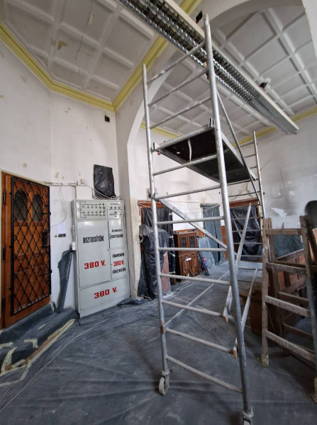 Sekrestye felújítás