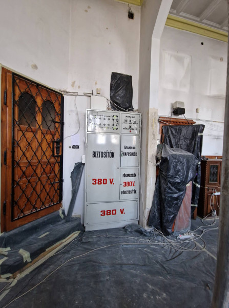 Sekrestye felújítás