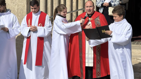 Nagypénteki szabadtéri keresztút