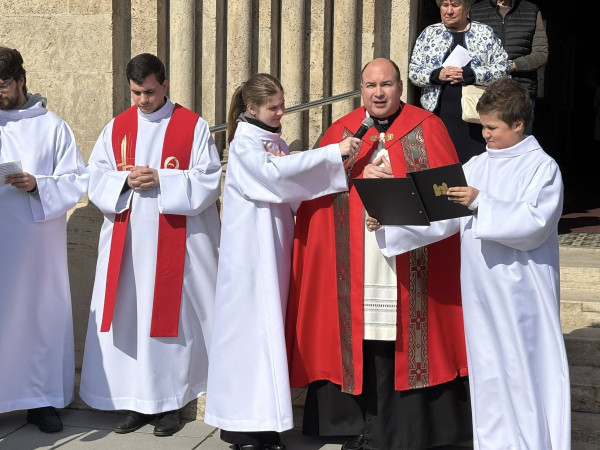 Nagypénteki szabadtéri keresztút