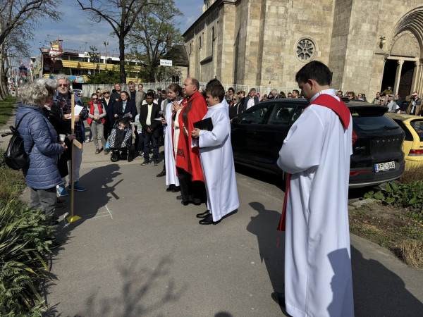 Nagypénteki szabadtéri keresztút