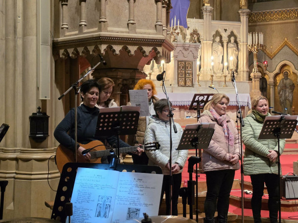 MASzEK keresztút - Virágszombat